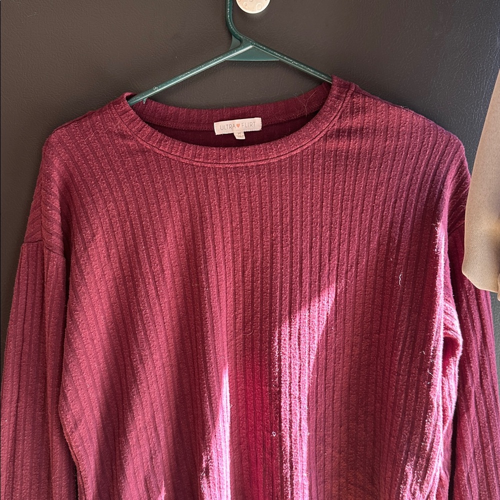 Ultra Flirt Maroon Ribbed Top - Picture 3 of 4